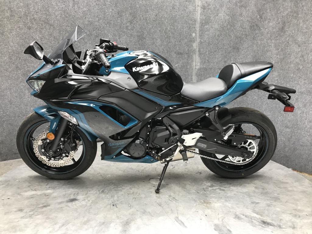 Salvage 2021 Kawasaki EX650 Argo Cycles & Auto