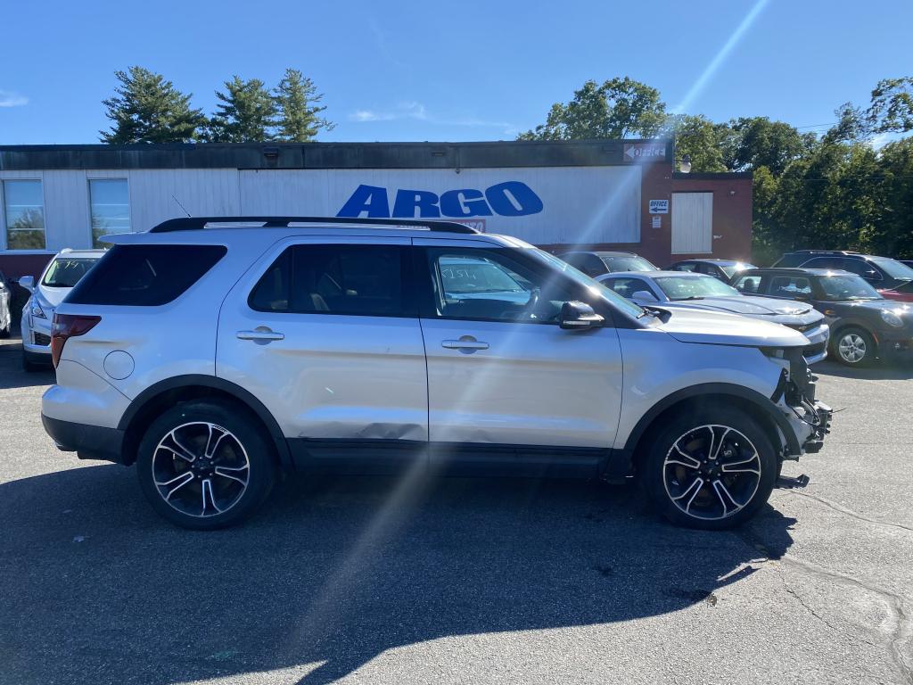 Salvage 2015 Ford Explorer Argo Cycles & Auto