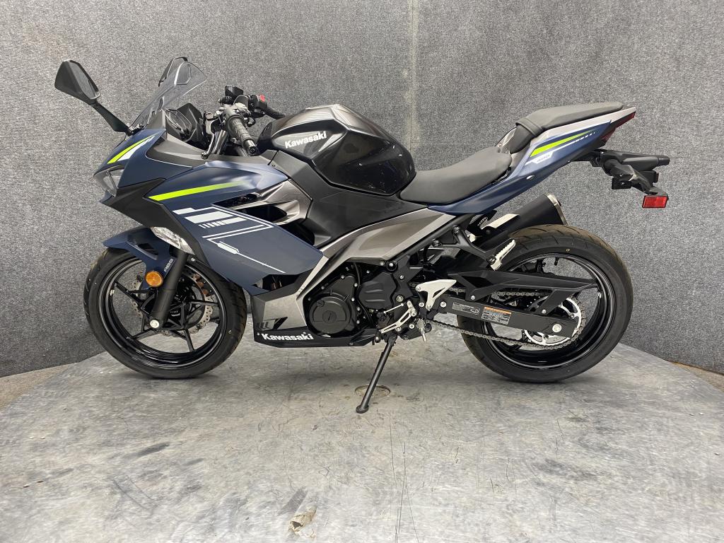 Salvage 2022 Kawasaki EX400 Argo Cycles & Auto