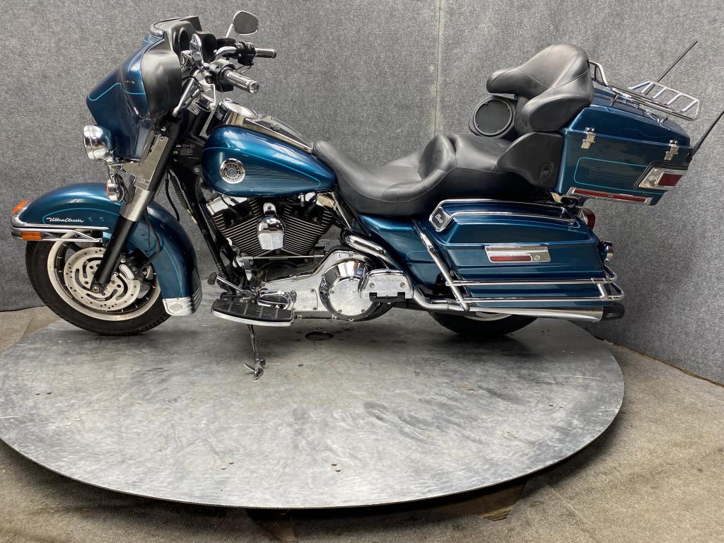 2004 harley davidson flhtcui