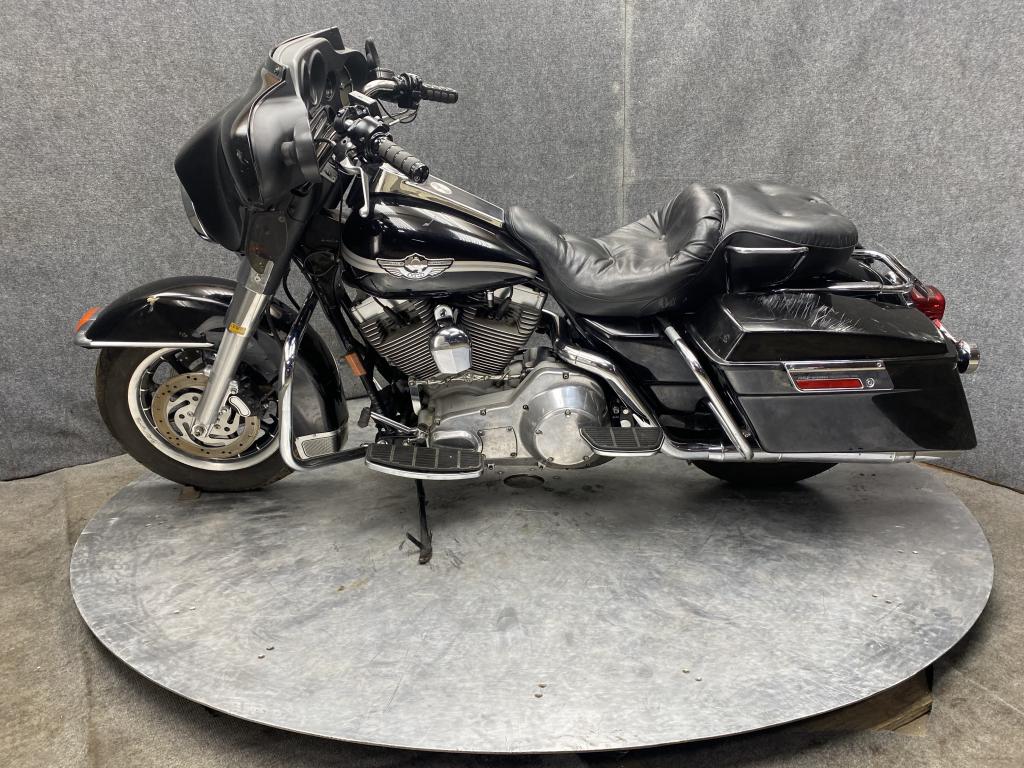 2003 Harley-Davidson FLHTI