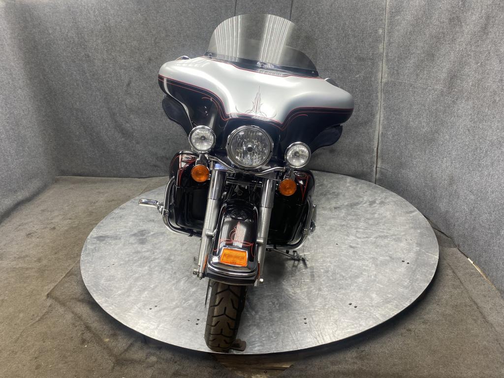 2010 Harley-Davidson FLHTCUI