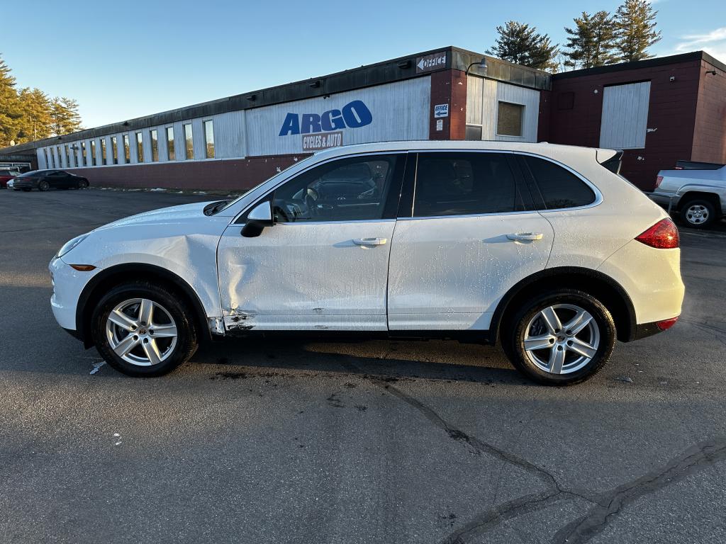 Salvage 2014 Porsche Cayenne Argo Cycles & Auto