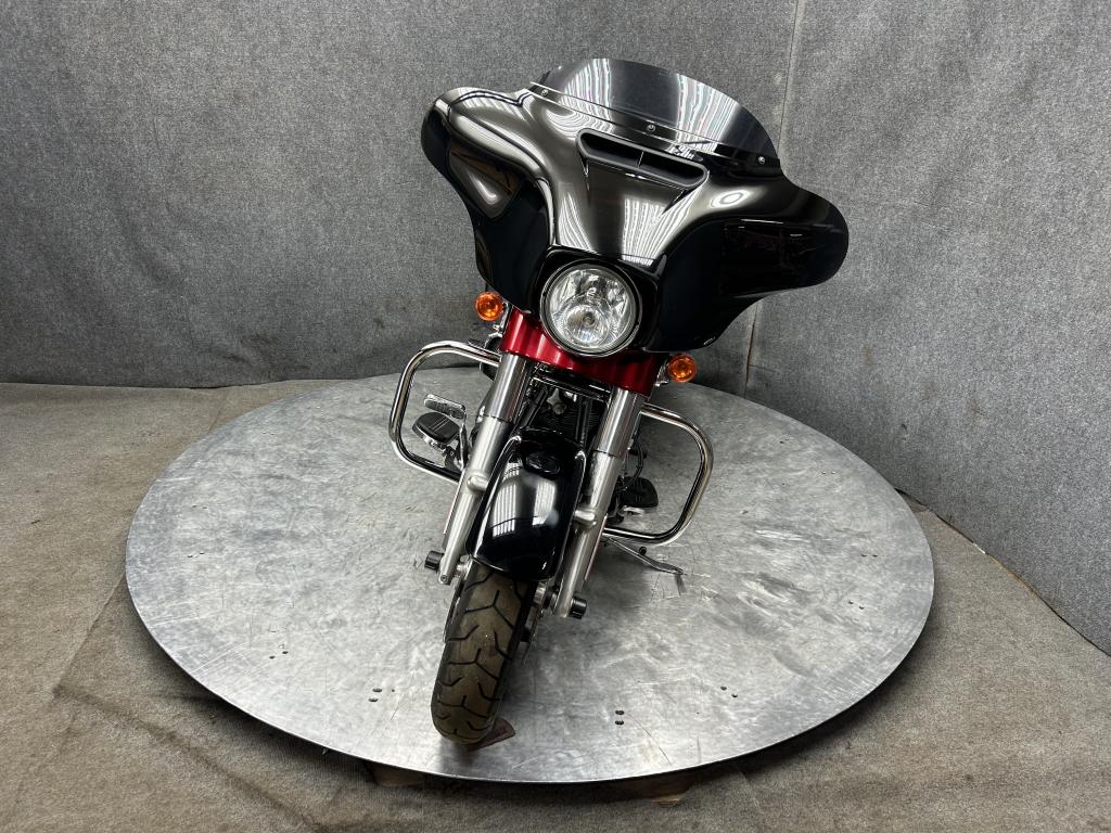 2016 Harley-Davidson FLHXS