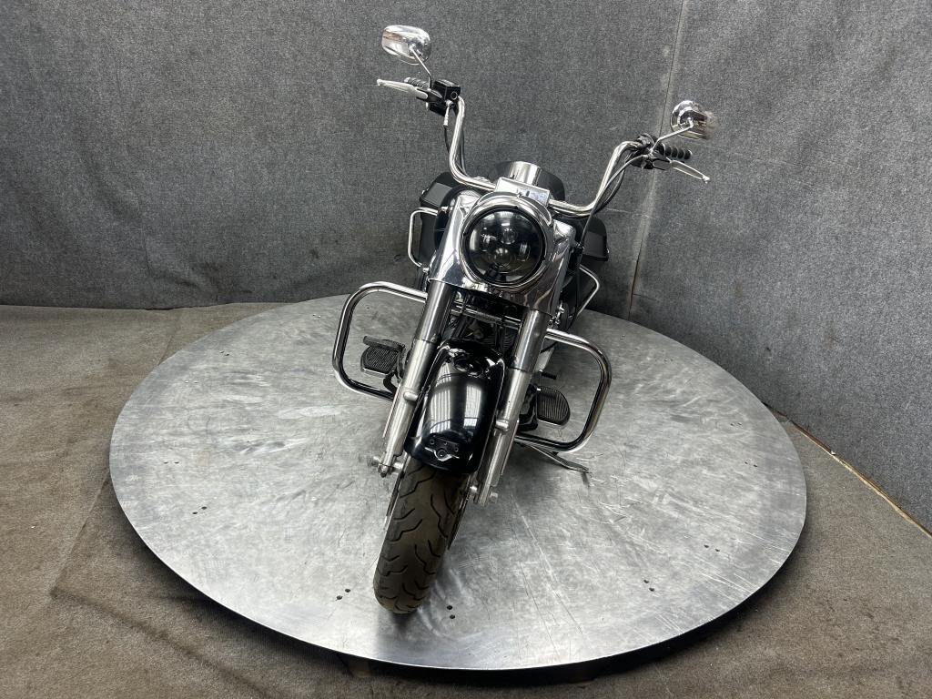 2012 Harley-Davidson FLHR