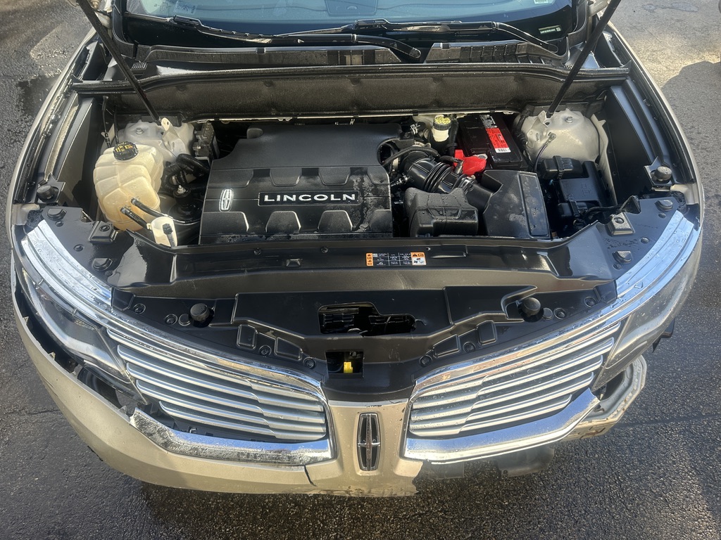 Salvage 2017 Lincoln MKX Argo Cycles & Auto