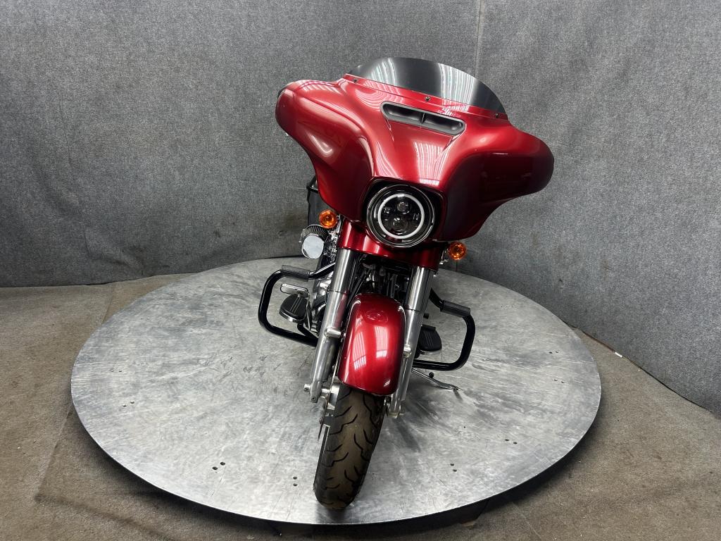 2017 Harley-Davidson FLHXS