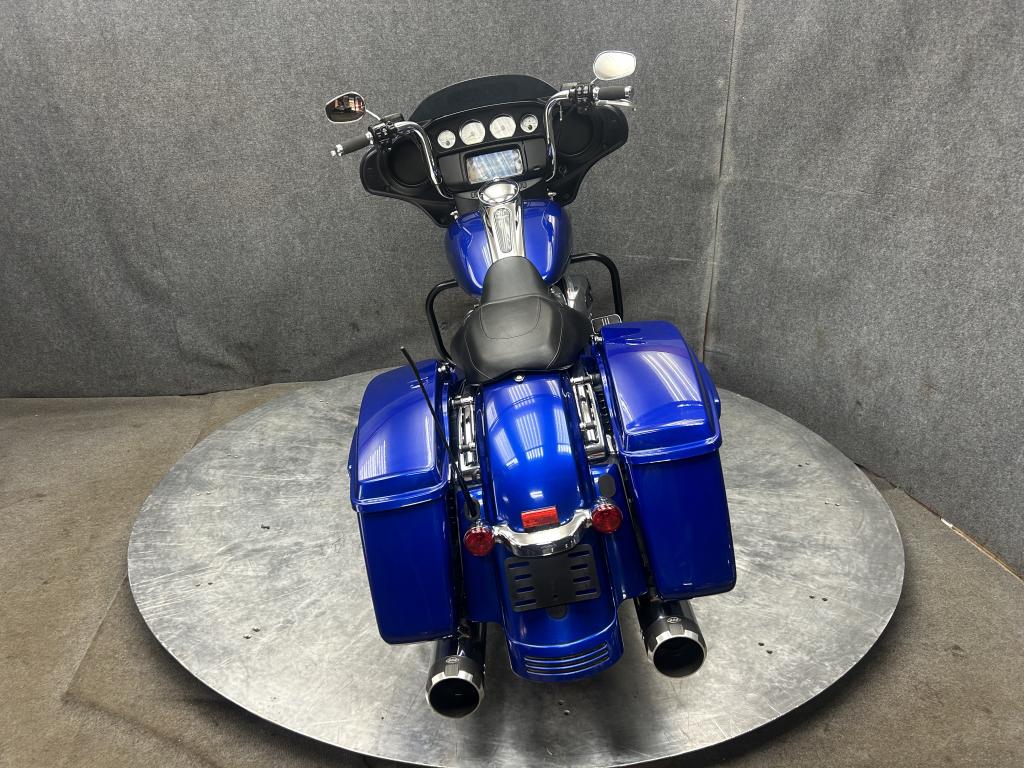 2019 Harley-Davidson FLHX