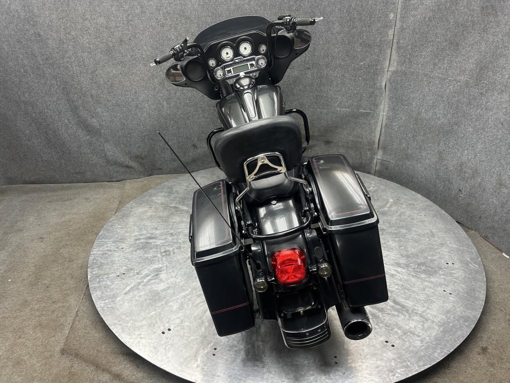 2008 Harley-Davidson FLHX