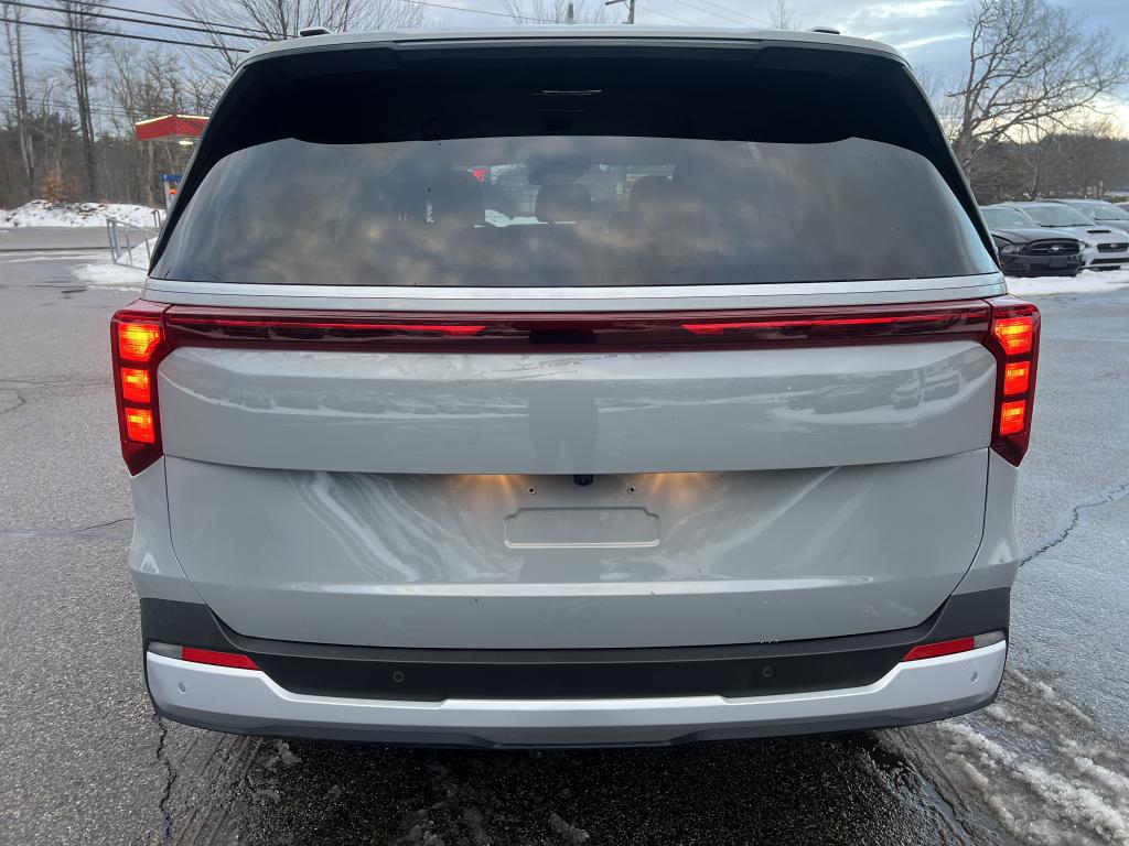 2025 Kia Carnival Hybrid