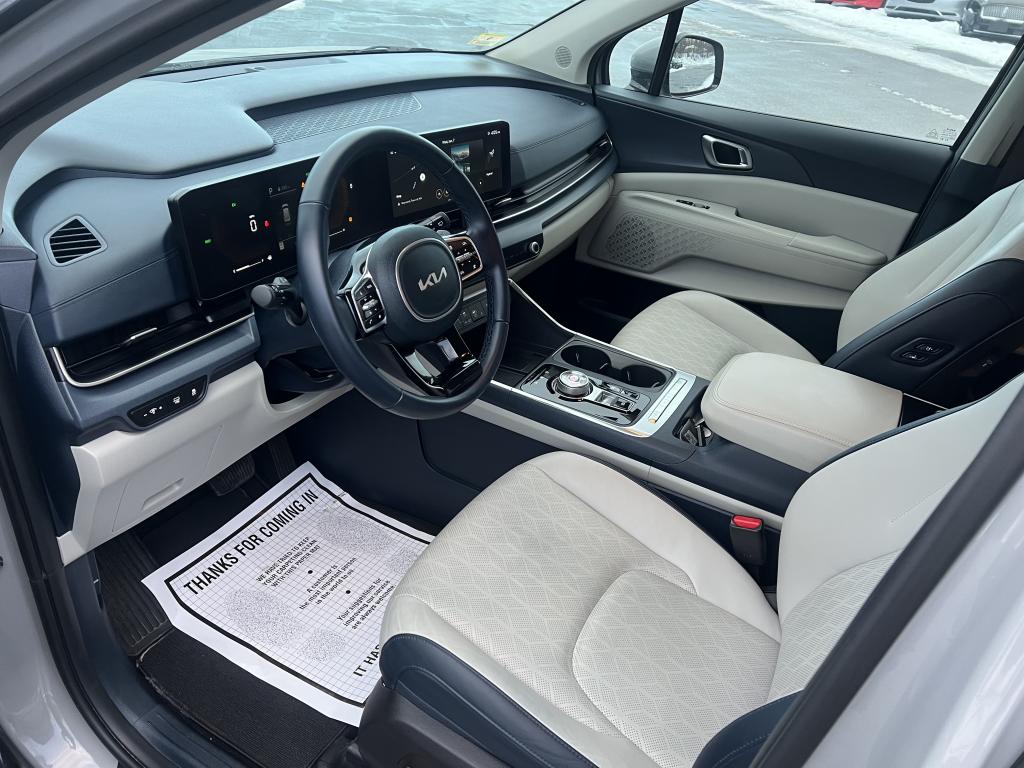 2025 Kia Carnival Hybrid