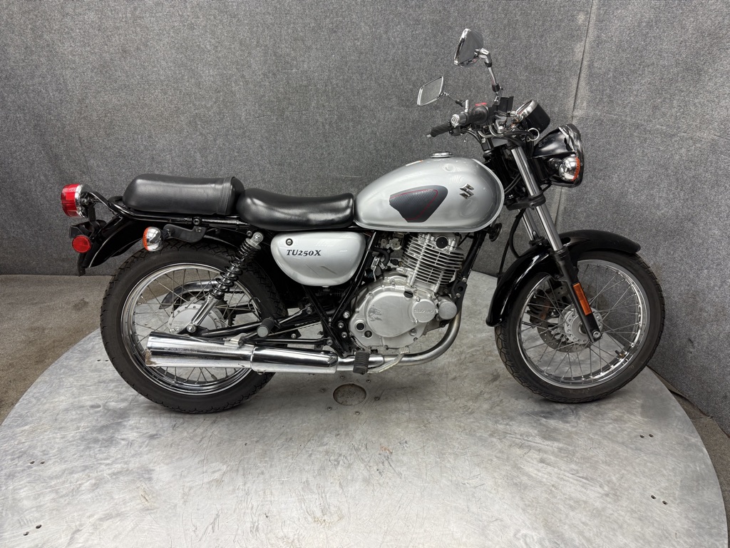 2015 Suzuki TU250