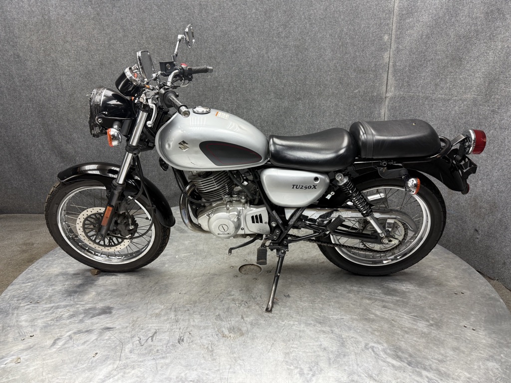 2015 Suzuki TU250