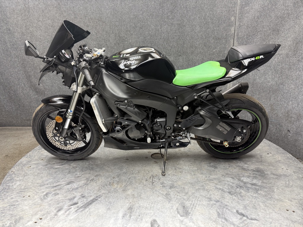 2009 Kawasaki ZX600RA