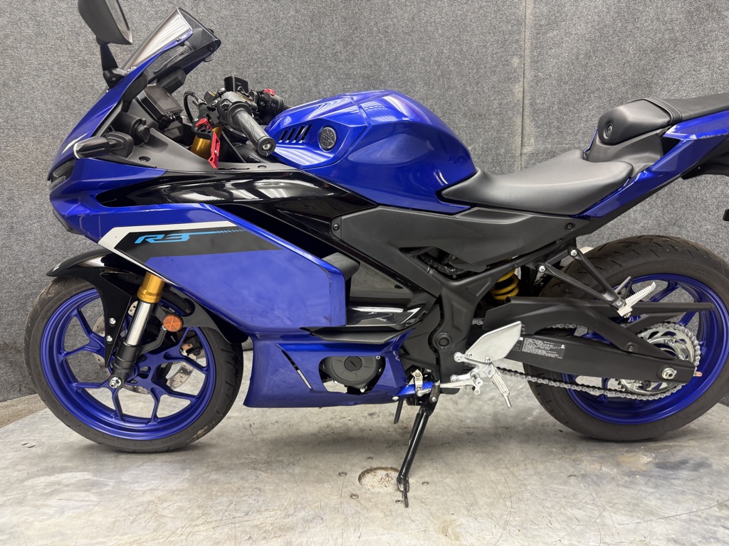 2025 Yamaha YZF 320