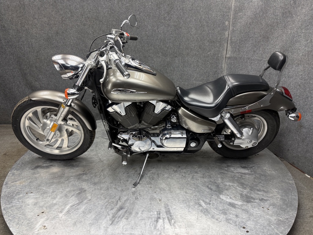2005 Honda VTX1300C