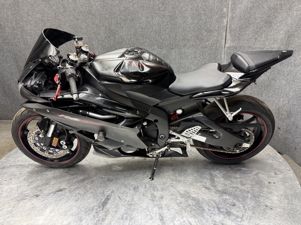 2006 Yamaha YZF-R6
