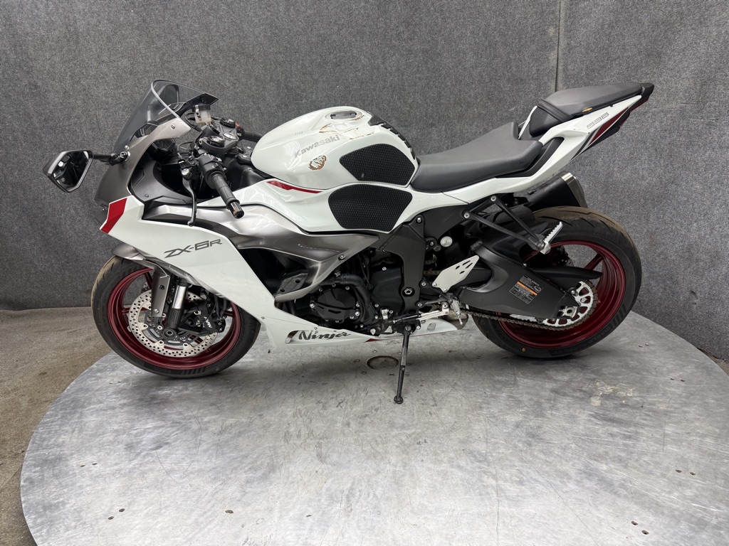 2024 Kawasaki ZX636KR