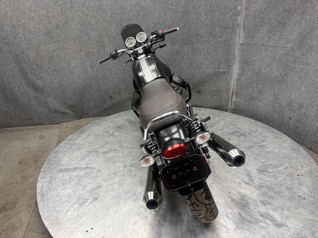 2019 Moto Guzzi V7 III 