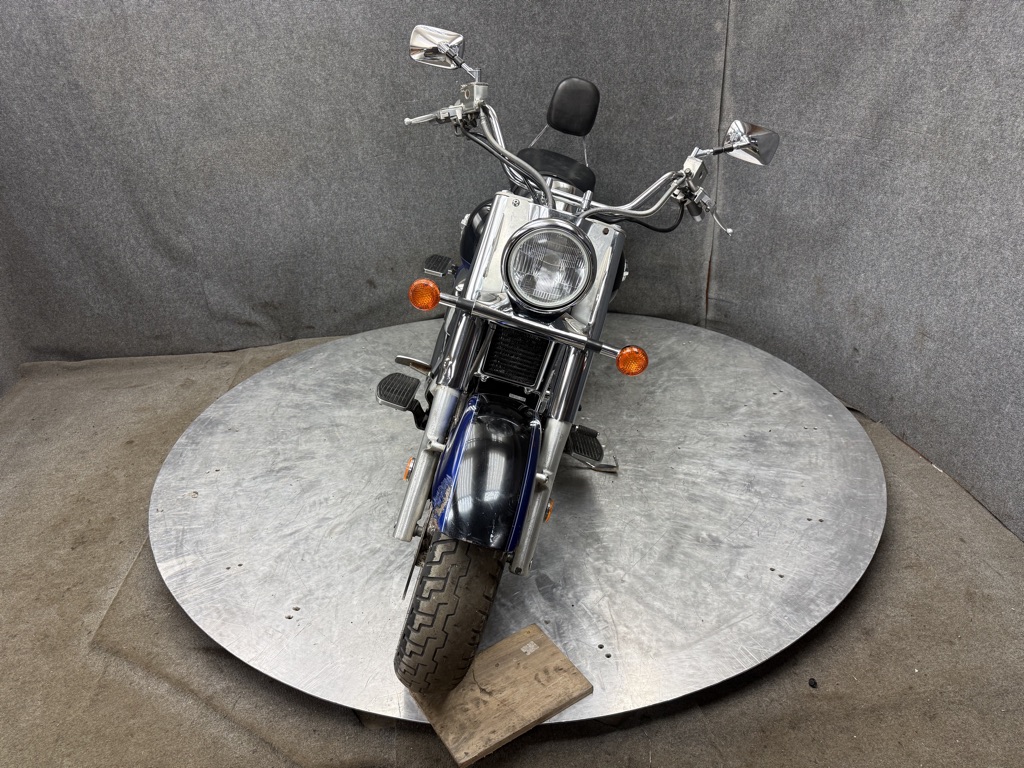 2001 Suzuki Intruder LC