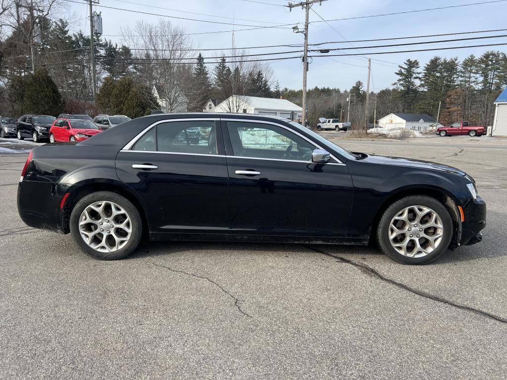 2016 Chrysler 300C