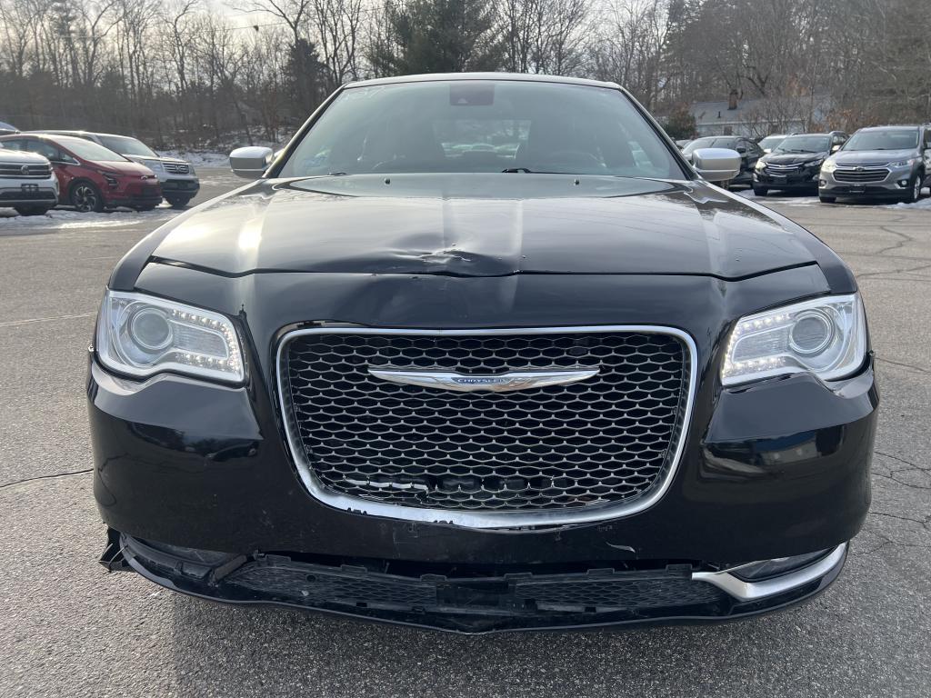 2016 Chrysler 300C
