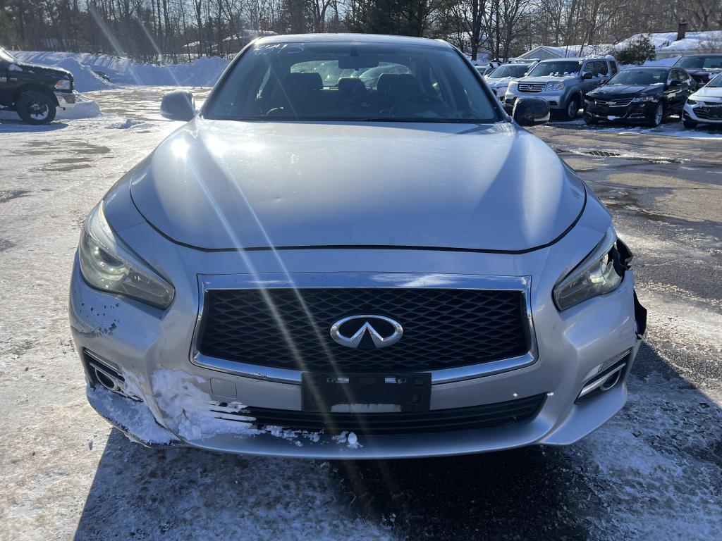 2015 Infiniti Q50