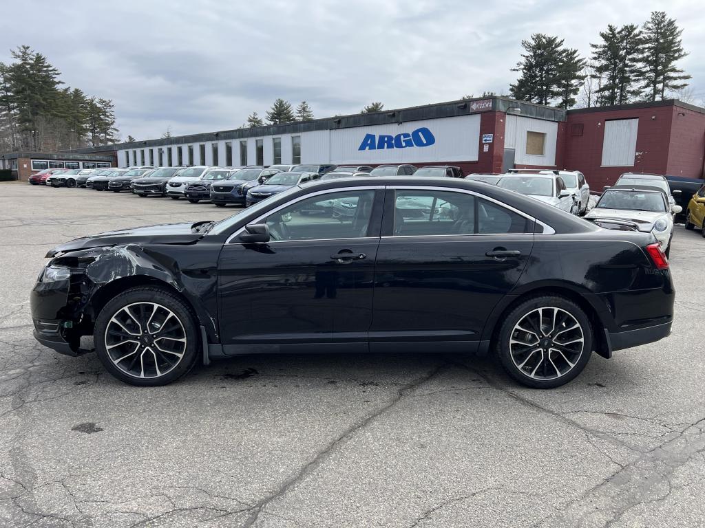 2018 Ford Taurus