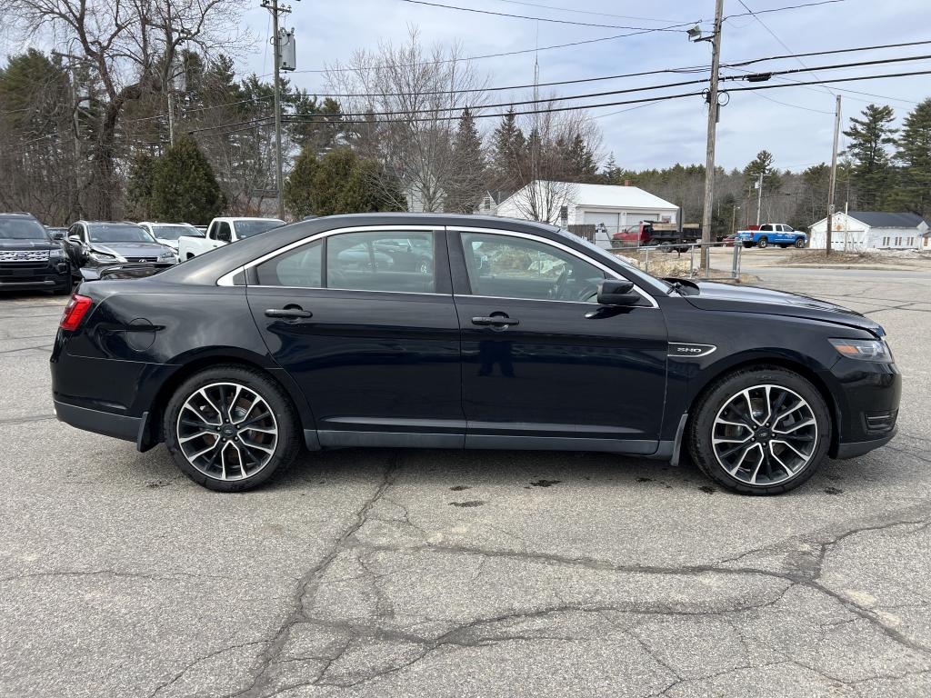 2018 Ford Taurus