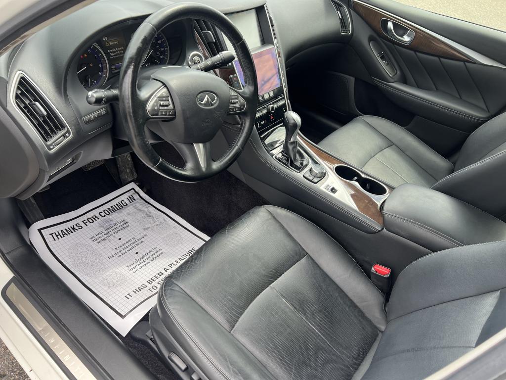 2014 Infiniti Q50