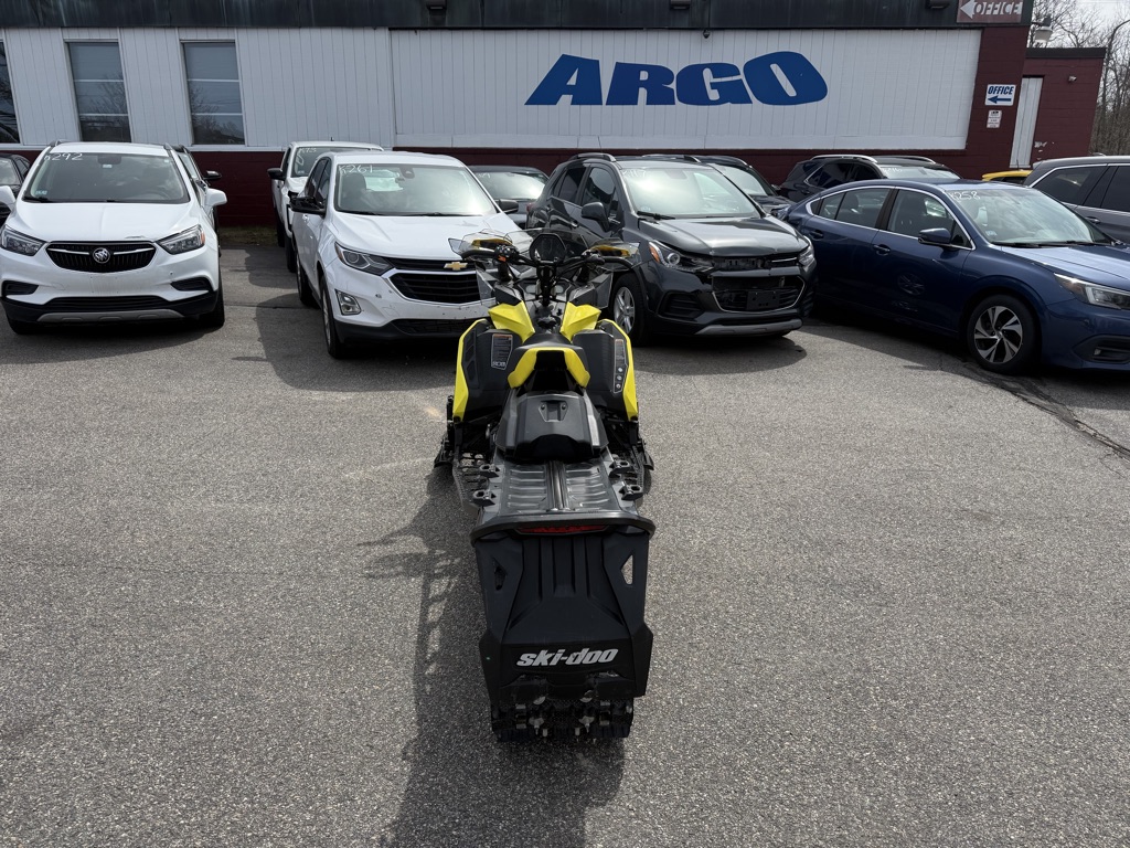 2023 Ski-Doo Backcountry X 850 E-TEC