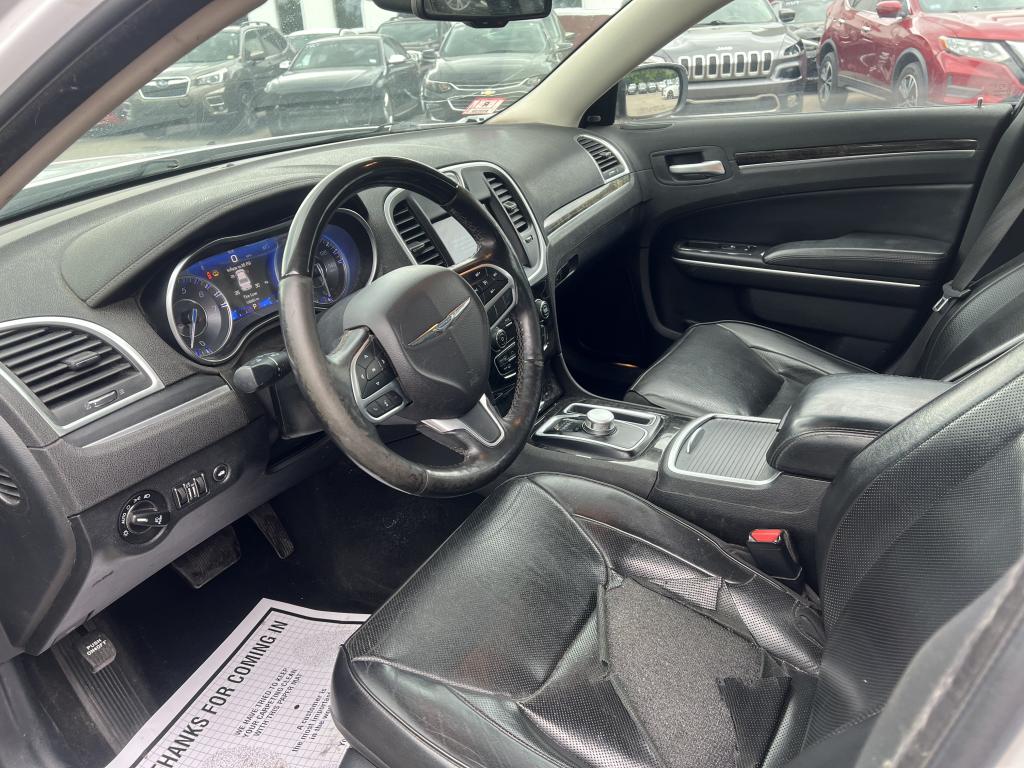 2019 Chrysler 300C