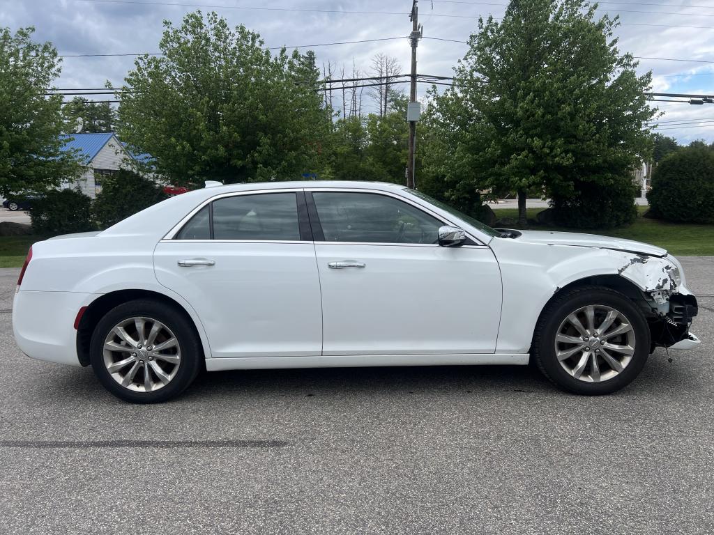 2019 Chrysler 300C