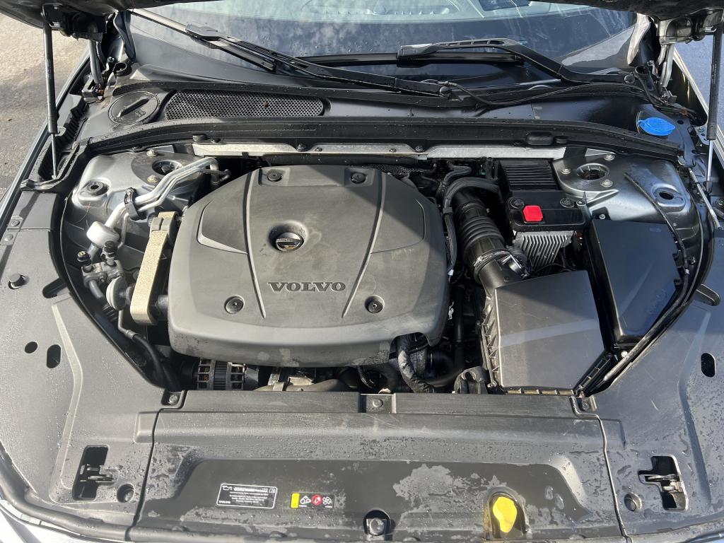 2019 Volvo V90 CROSS COUNTRY T6