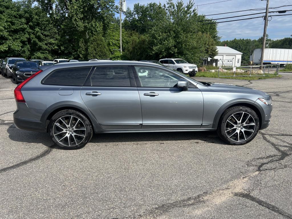 2019 Volvo V90 CROSS COUNTRY T6