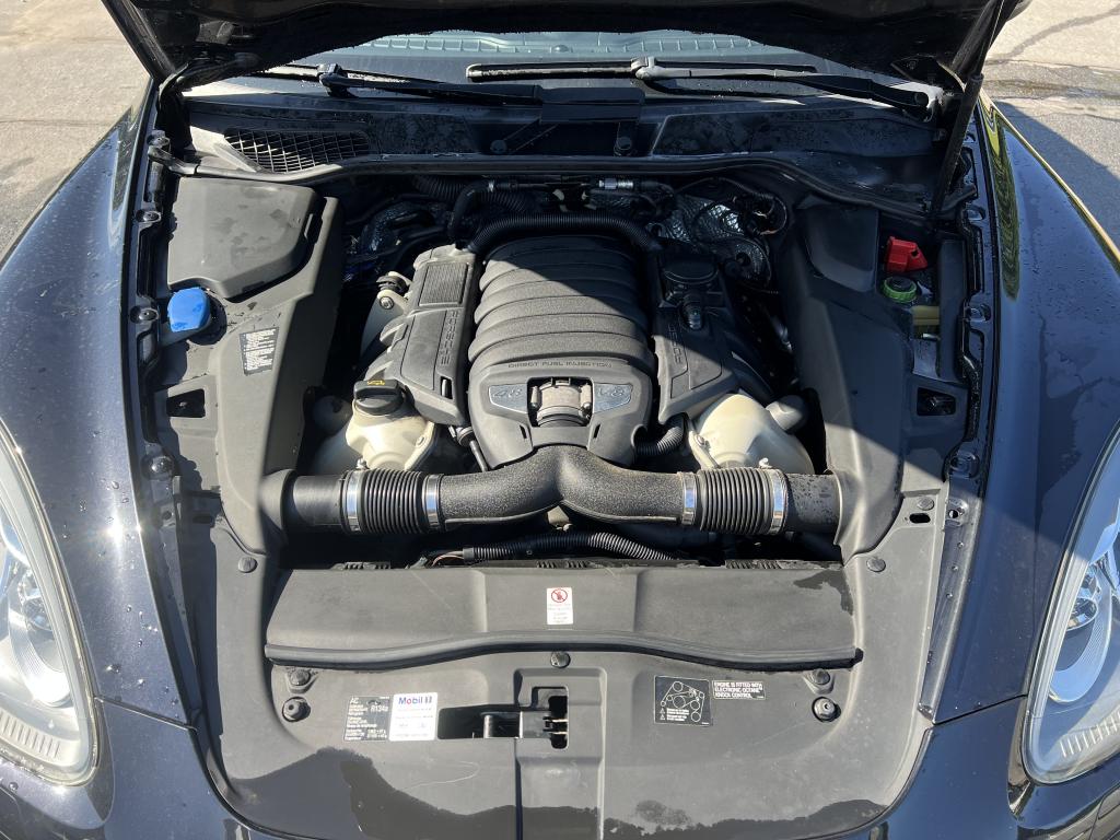 2012 Porsche Cayenne S