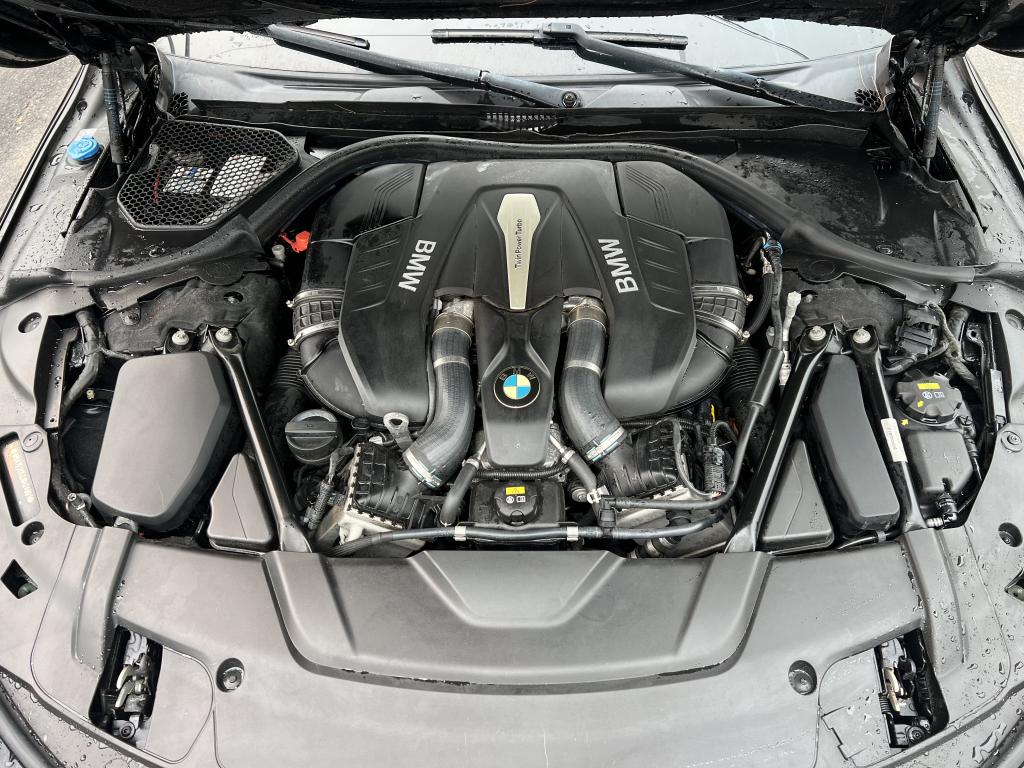 2018 BMW 750Li xDrive