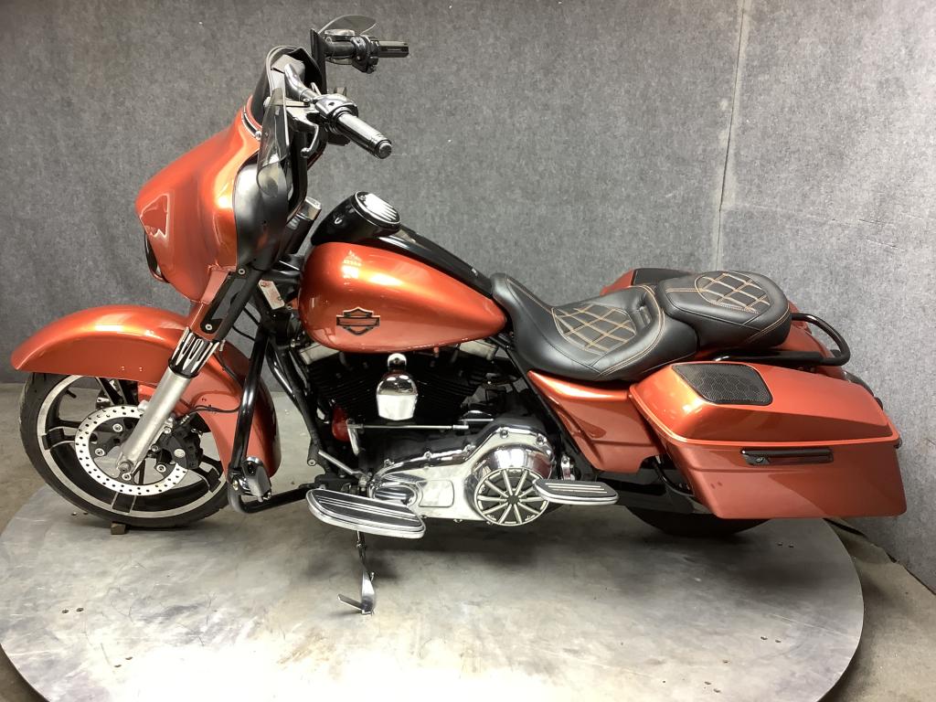 2008 Harley-Davidson FLHX