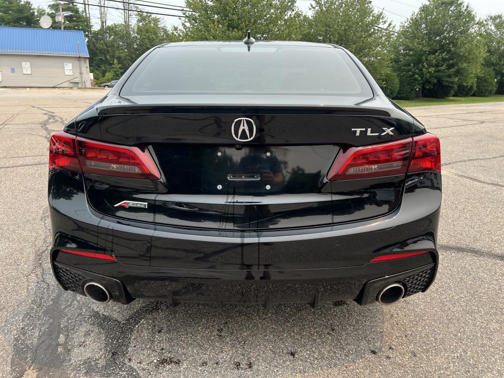 2019 Acura TLX