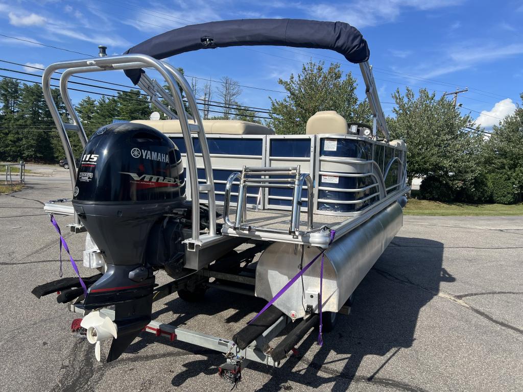 2019 Sylvan Mirage 8520