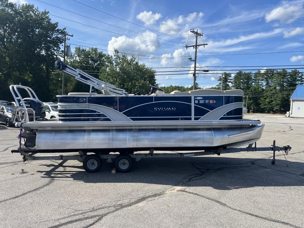 2019 Sylvan Mirage 8520