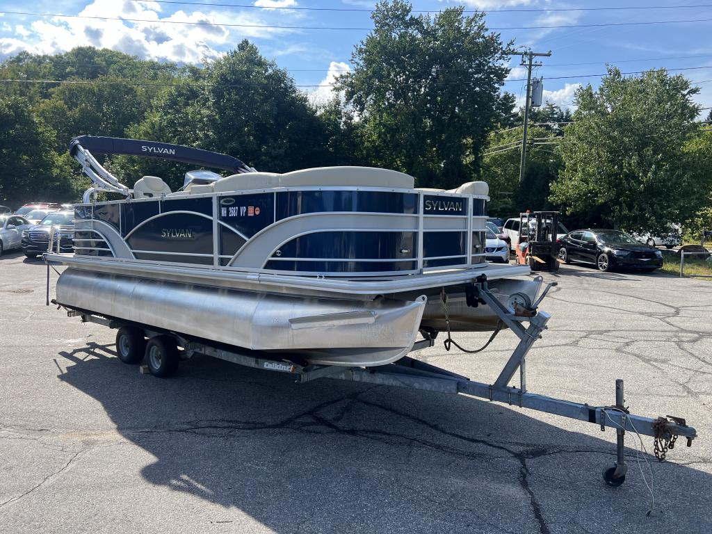 2019 Sylvan Mirage 8520