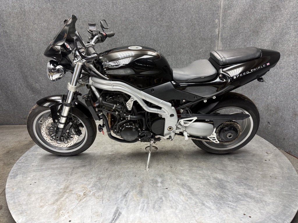 2003 Triumph Speed Triple
