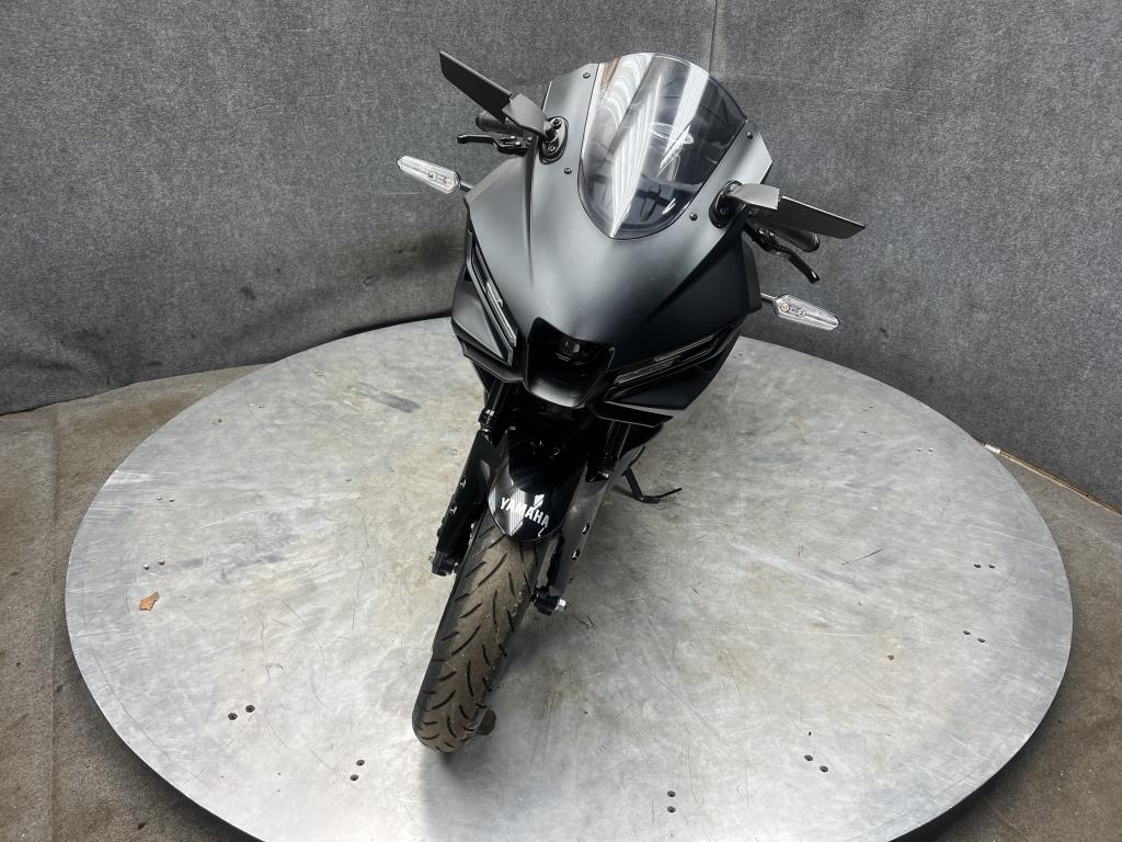 2025 Yamaha YZF-R3