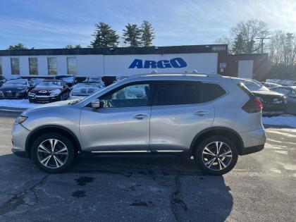 Thumbnail of salvage repairable 2018 Nissan Rogue for sale.