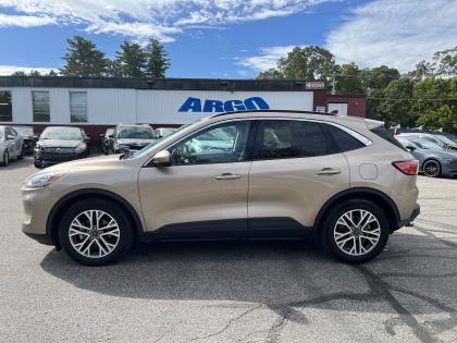 Thumbnail of salvage repairable 2021 Ford Escape for sale.