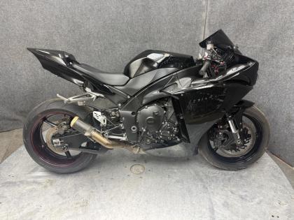 Thumbnail of salvage repairable 2009 Yamaha YZF-R1 for sale.