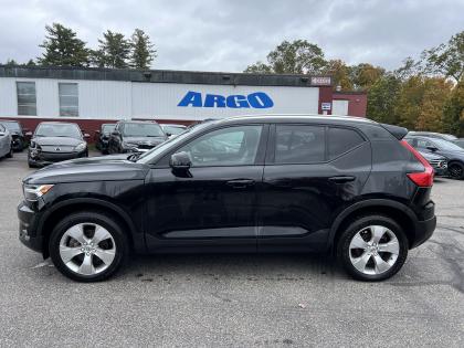 Thumbnail of salvage repairable 2021 Volvo XC40 for sale.