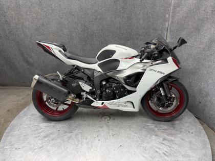 Thumbnail of salvage repairable 2024 Kawasaki ZX636KR for sale.