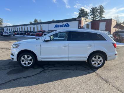 Thumbnail of salvage repairable 2015 Audi Q7 for sale.